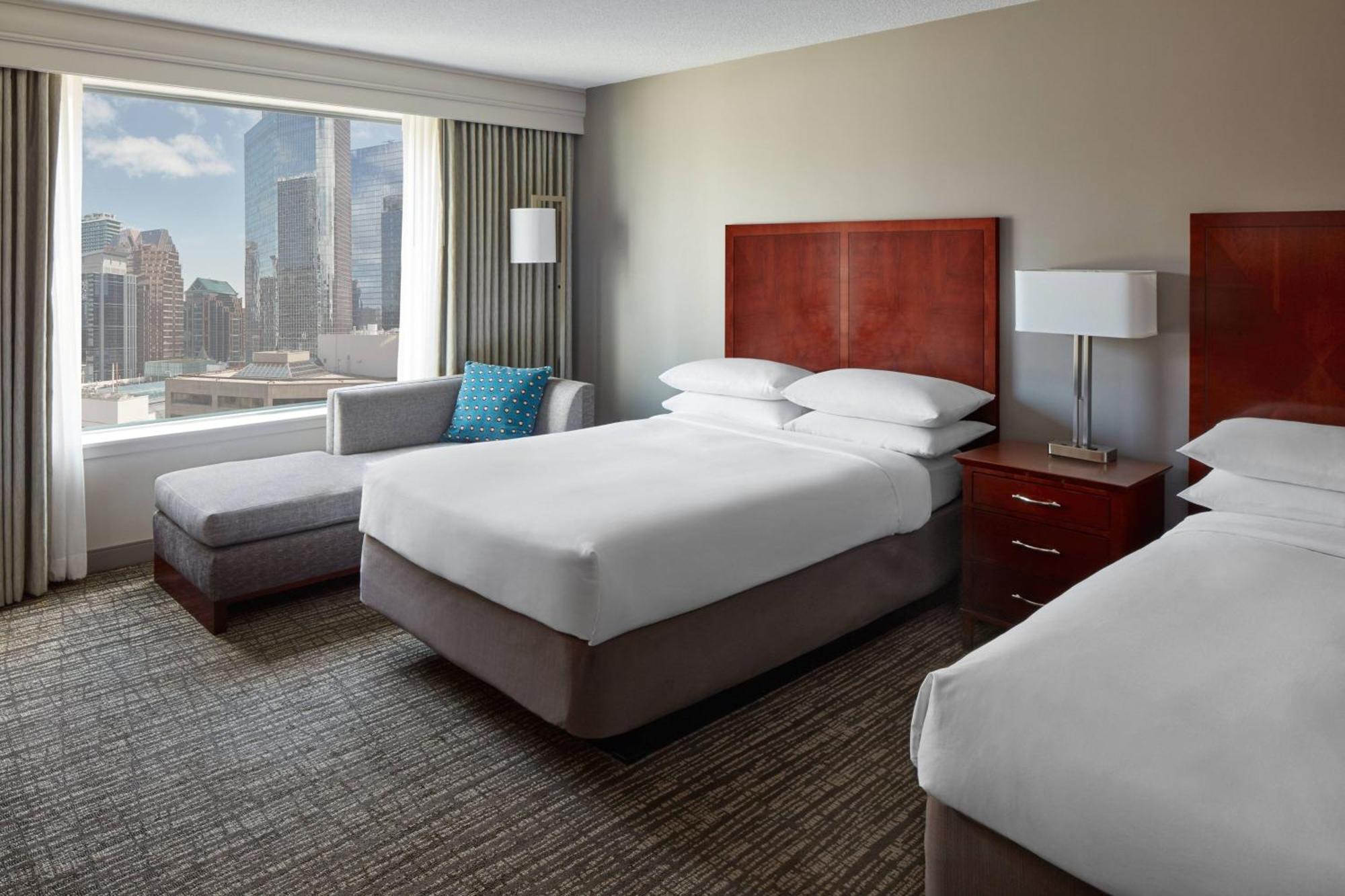 Отель Marriott Downtown At Cf Toronto Eaton Centre Экстерьер фото